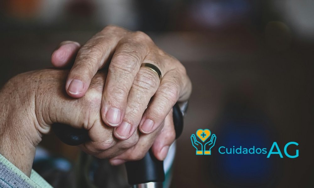 Cuidado de personas mayores a domicilio